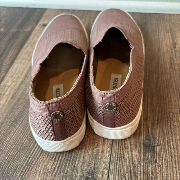 Steve Madden Freeda Stretch Knit Slip on Sneaker Women's Size 8 - Picture 10 of 10